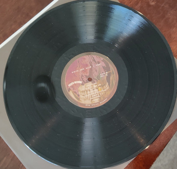 FMTI | Mint (M) Mint (M)-Music History