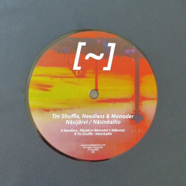 TM Shuffle - VUO 404 (VINYL) | Mint (M) Mint (M)--Music History