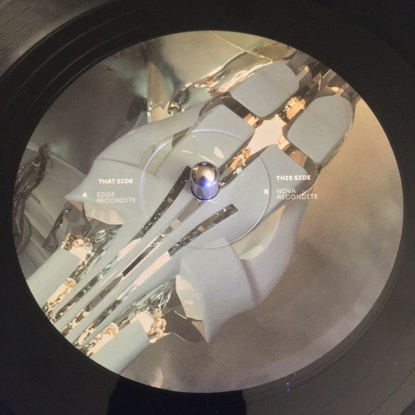 Nova EP (VINYL) | Mint (M) Mint (M)--Music History