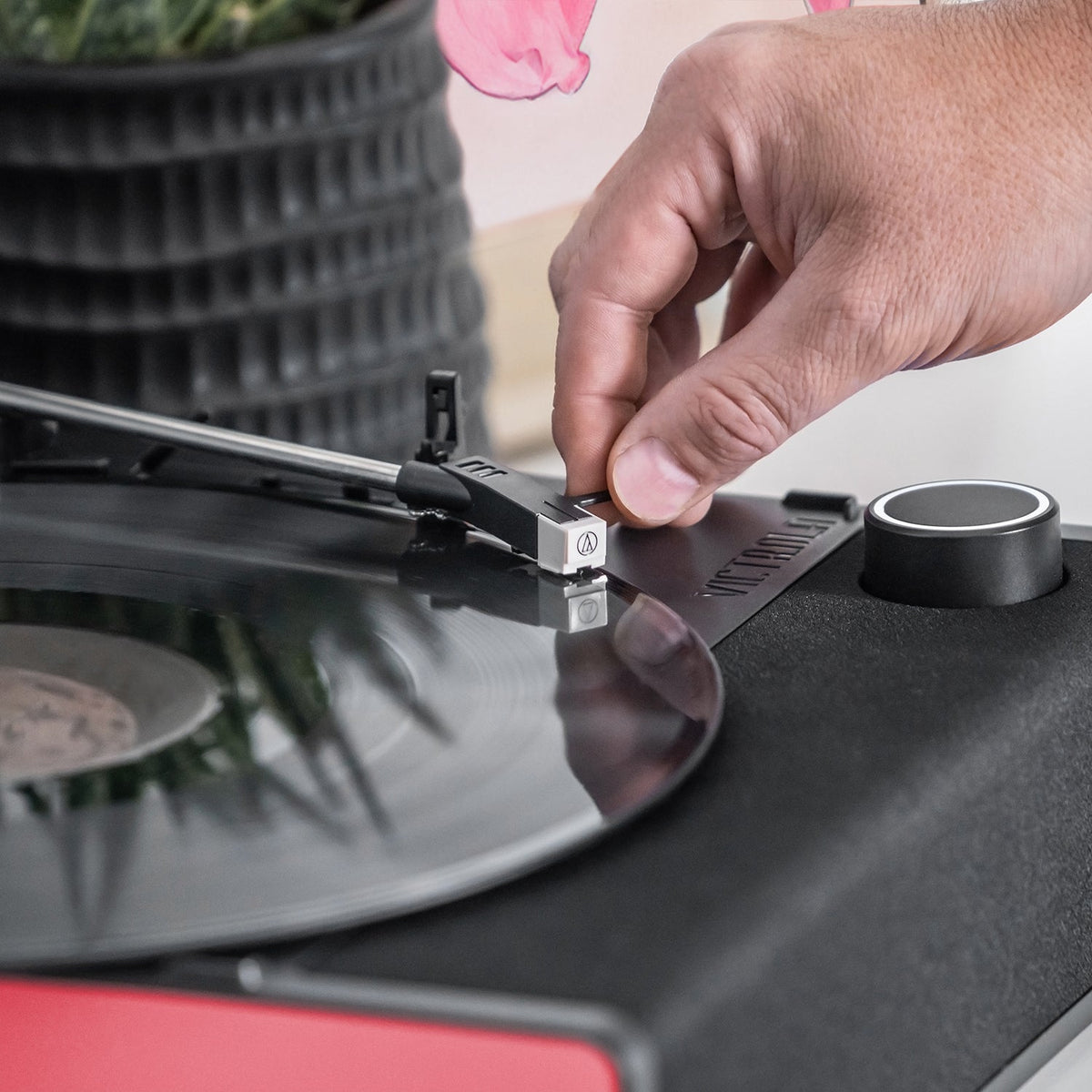 Revolution GO Portable Rechargeable Record Player-Music History