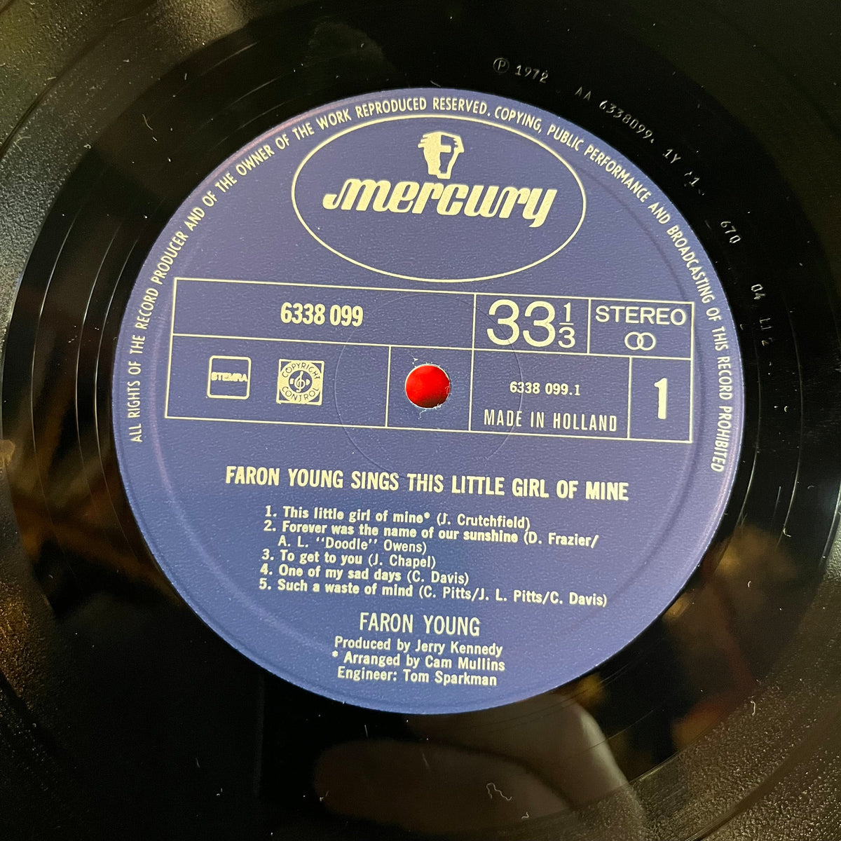 Faron Young - Faron Young Sings This Little Girl Of Mine (HOLLAND VINYL) | Near Mint (NM) Near Mint (NM)-Music History