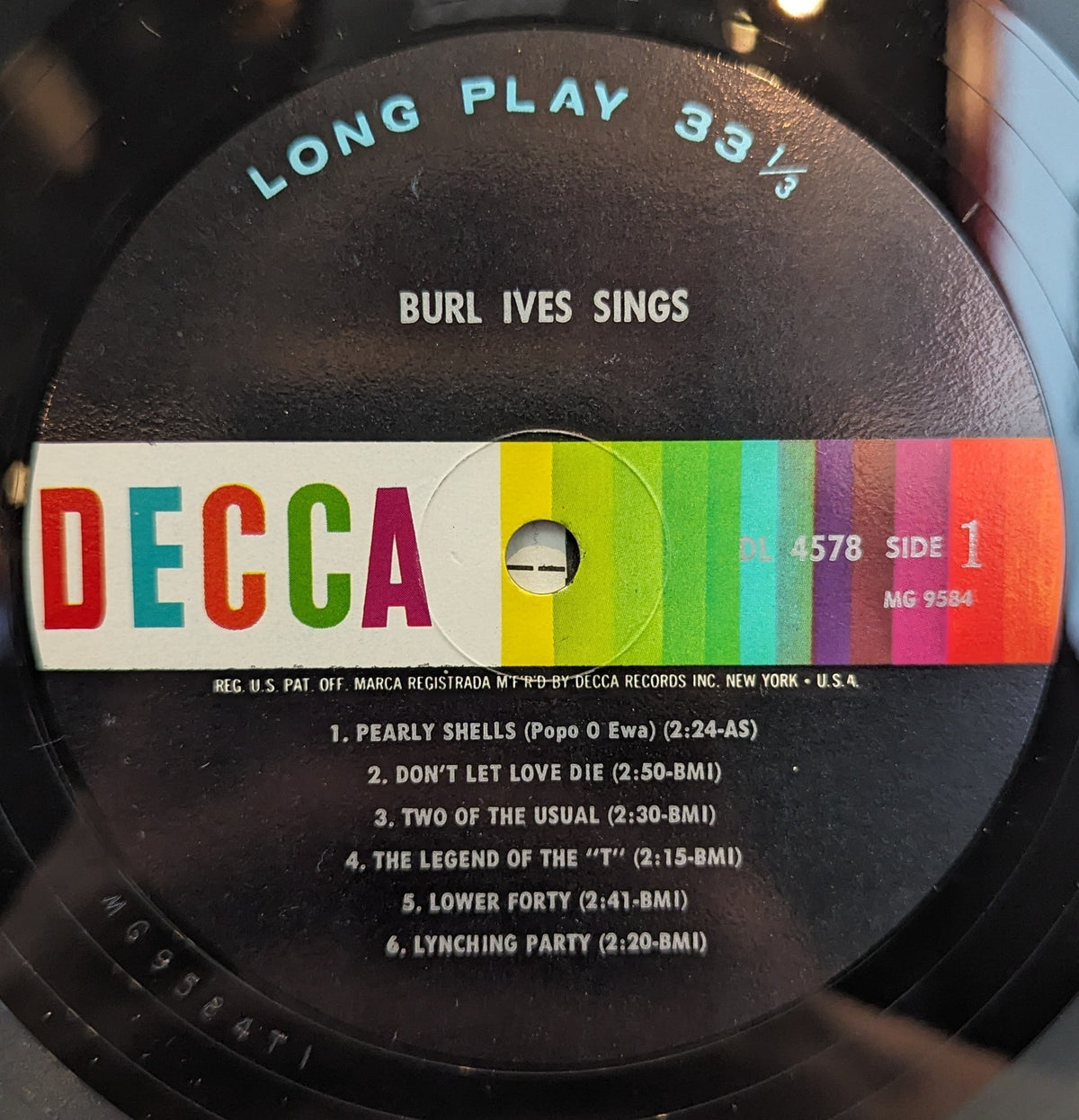 Burl Ives - Burl Ives Sings Pearly Shells And Other Favorites *MONO* | Near Mint (NM) Near Mint (NM)-Music History
