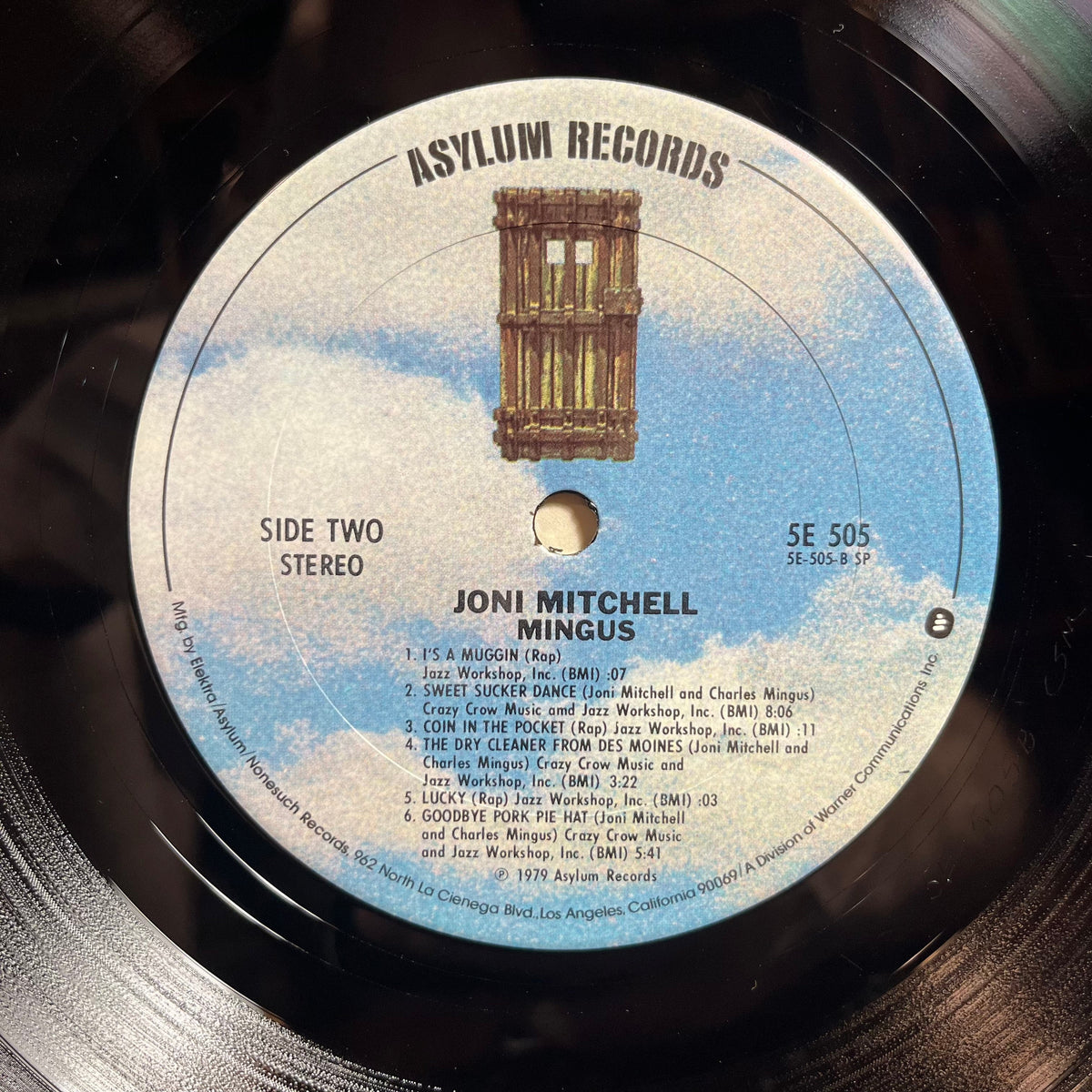 Joni Mitchell - Mingus (VINYL) | Near Mint- (NM-) Near Mint (NM)-Music History