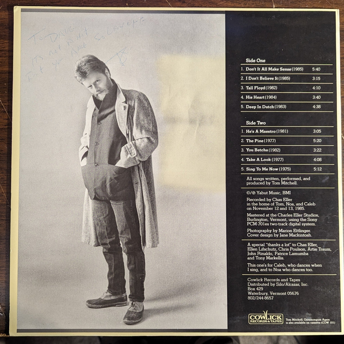 Tom Mitchell (4) - Outamongum Again *SIGNED* | Near Mint (NM) Near Mint (NM)-Music History