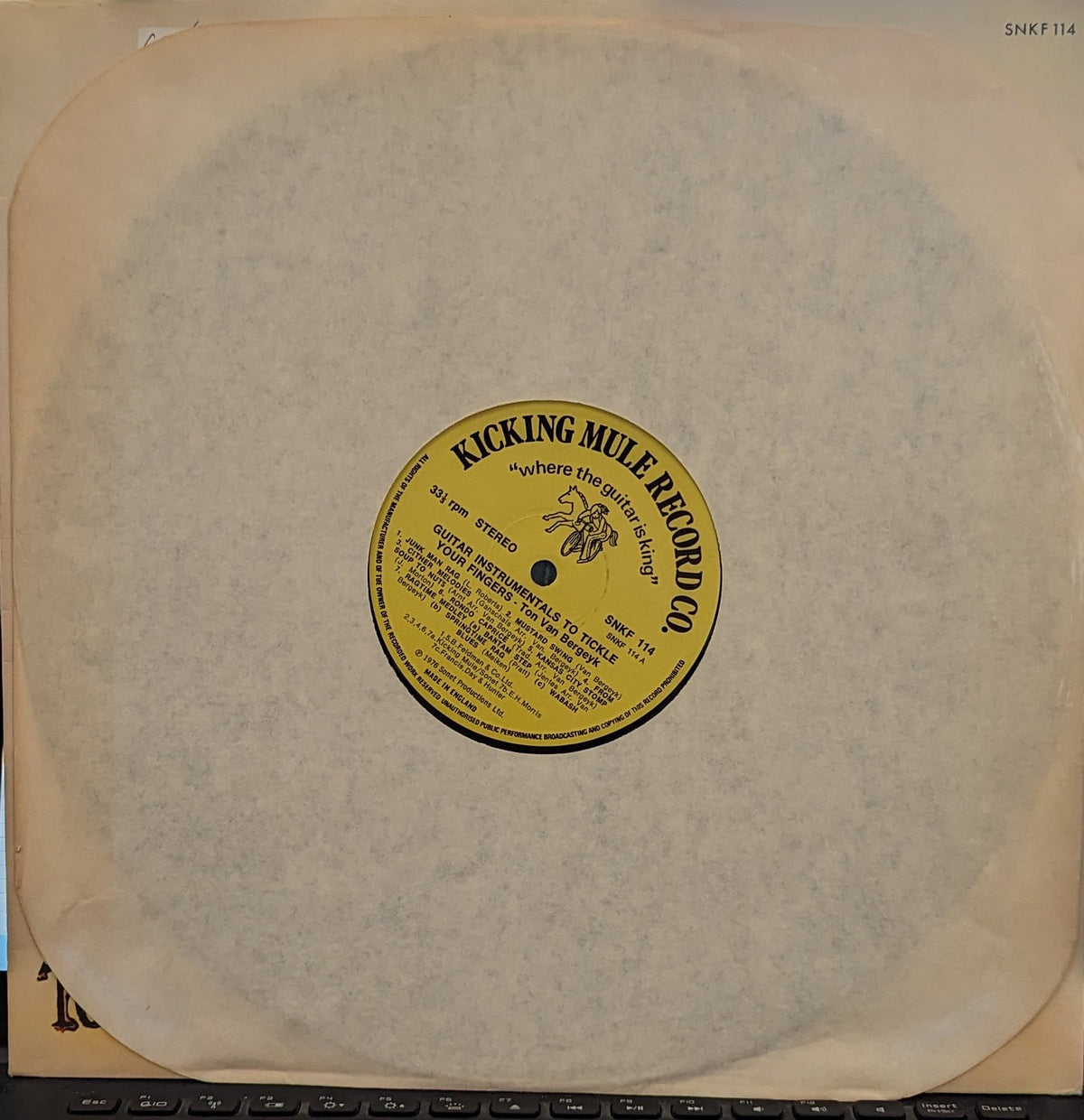 Ton Van Bergeijk - Guitar Instrumentals To Tickle Your Fingers | Near Mint (NM) Near Mint (NM)-Music History