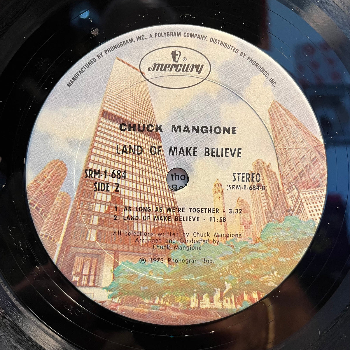 Chuck Mangione - A Chuck Mangione Concert Land Of Make Believe | Near Mint (NM) Near Mint (NM)-Music History