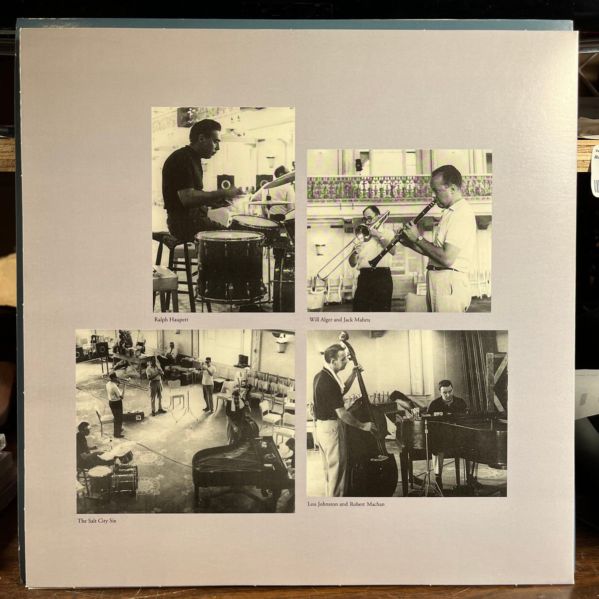 Salt City Six - Salt City Six Plays The Classics In Dixieland (VINYL) | Near Mint (NM) Near Mint (NM)-Music History