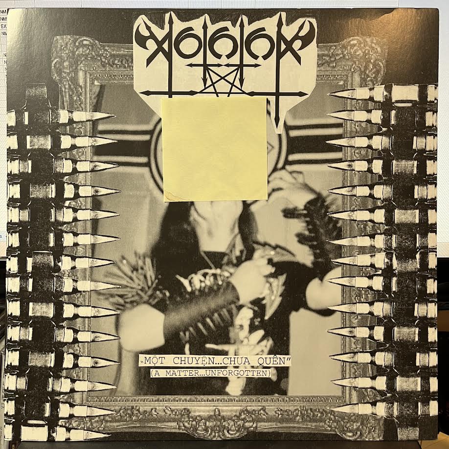 Satanic Warmaster - Return Of Iron And Blood / „Một Chuyện...Chưa Quên“ (A Matter...Unforgotten) (VINYL) | Near Mint (NM) Near Mint (NM)-Music History