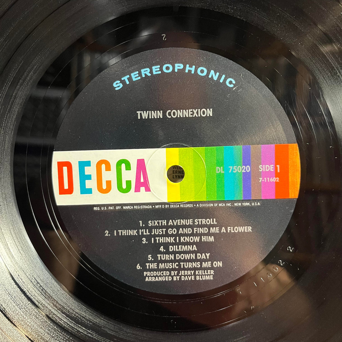 Twinn Connexion - Twinn Connexion *STEREO* | Near Mint (NM) Excellent (EX)-Music History