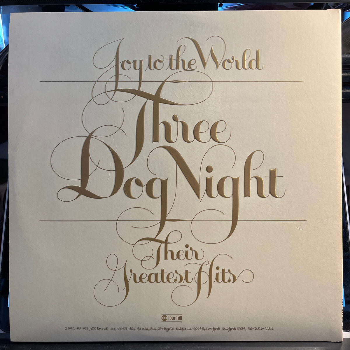 Three Dog Night - Joy To The World - Their Greatest Hits (VINYL) | Near Mint (NM) Near Mint (NM)-Music History